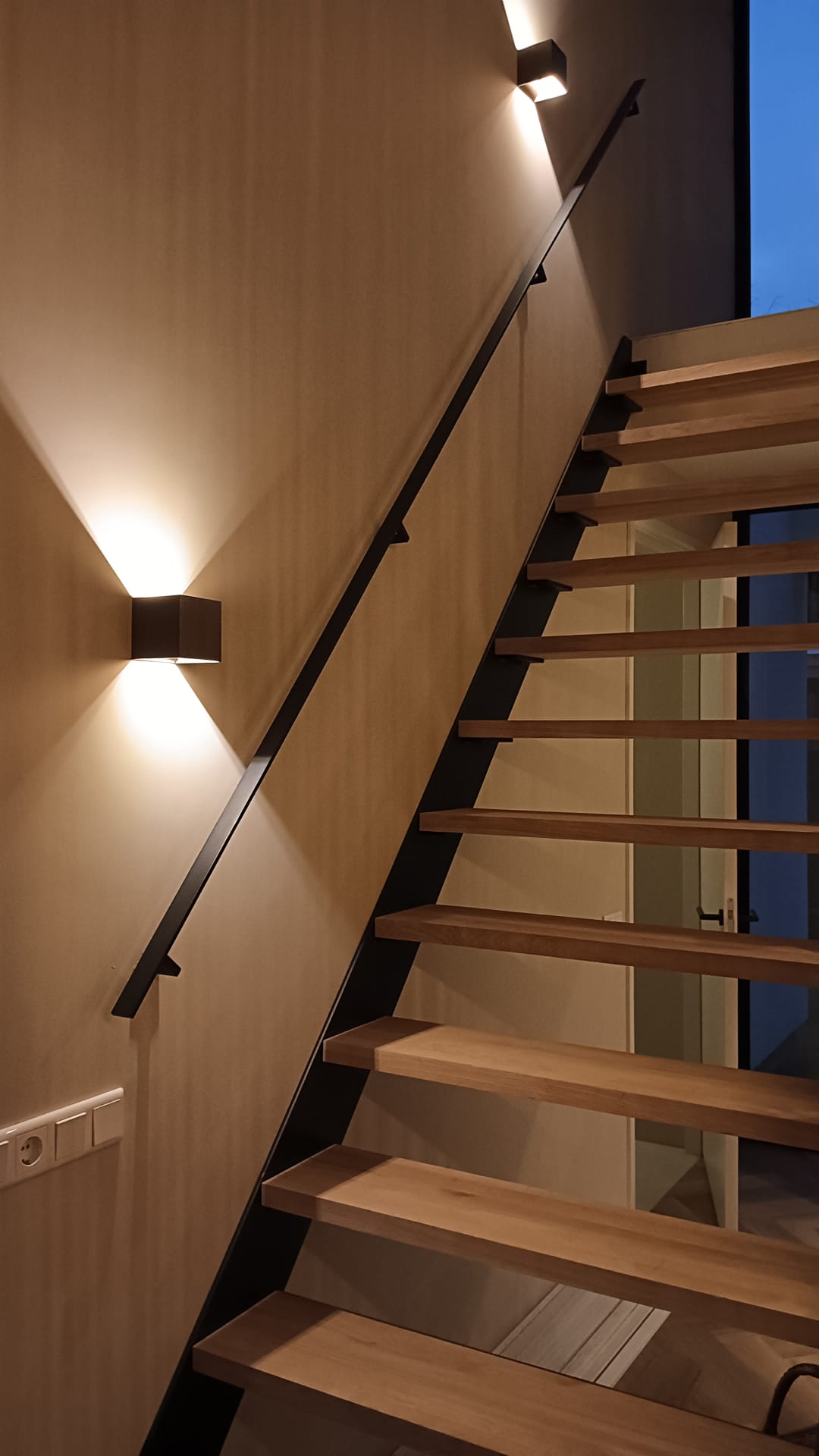 77dd55f0-11e0-4aee-96d2-10a09411dfcd